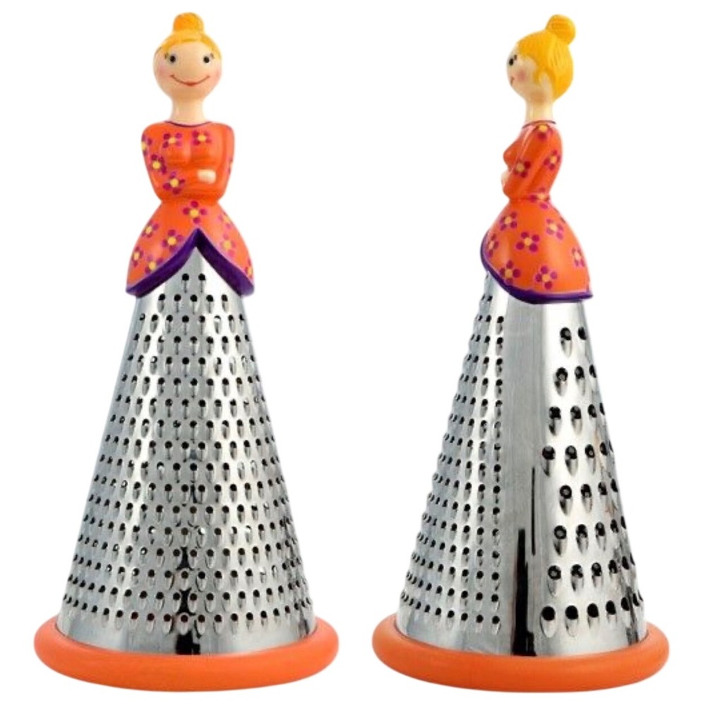Pylones Paris Ma Dame Cheese Grater Lady Figurine Orange Floral 9.5" Kitchen